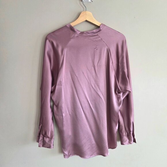 Vince 100% silk mauve/dusty rose color blouse. - Picture 2 of 10